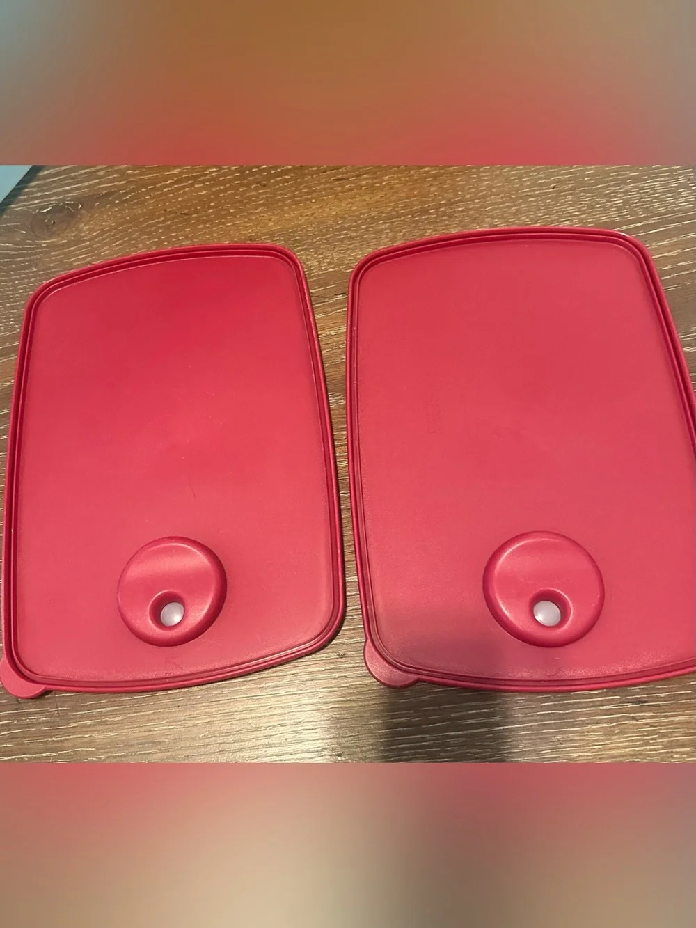 TUPPERWARE